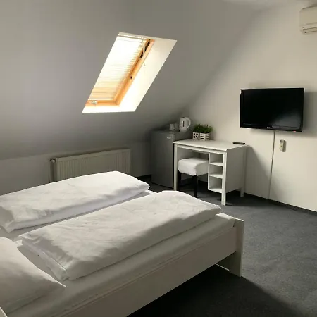 Gasthof Penzion Holiday